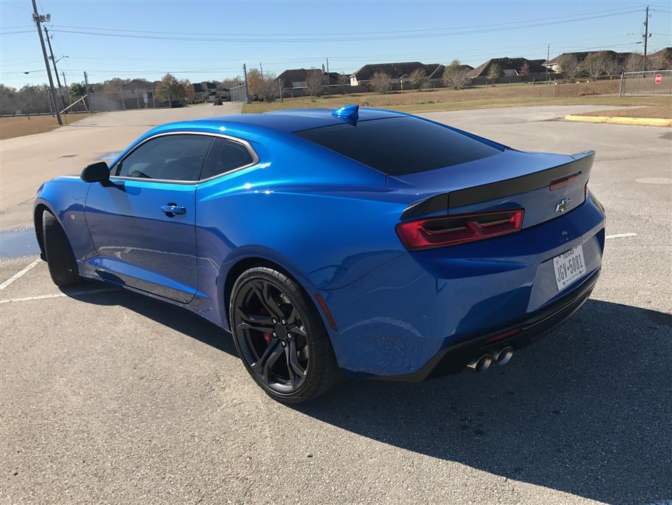 Chevrolet Camaro take over my lease Pasadena TX
