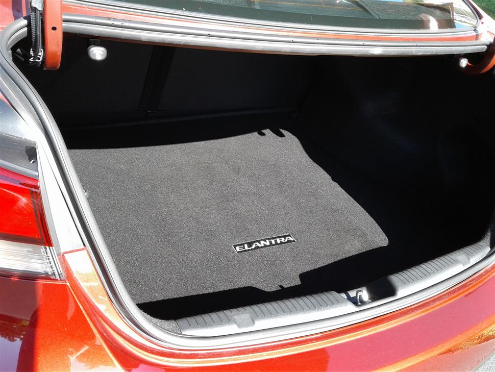 Hyundai Elantra swap a lease car Pompano Beach FL