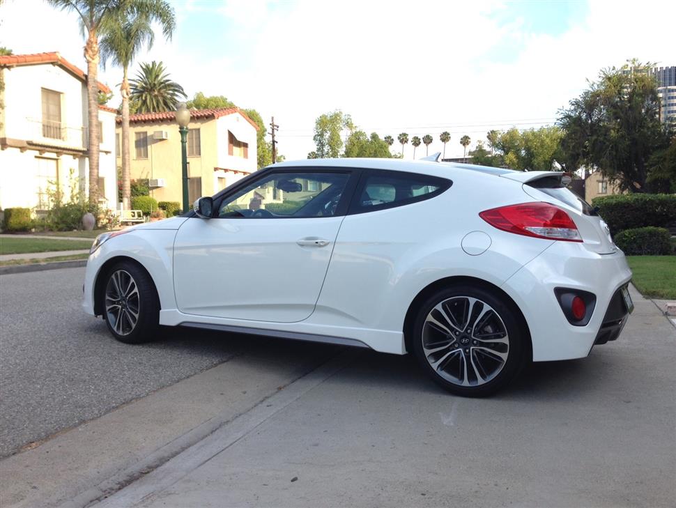 Hyundai Veloster take over lease Glendale CA