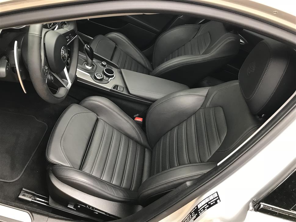 Alfa Romeo car lease take over Miami FL