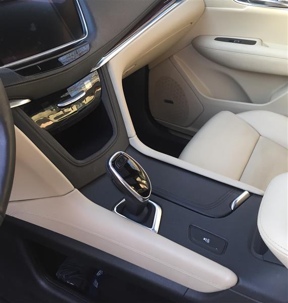 Cadillac XT5 vehicle lease transfer Royal Oak  MI