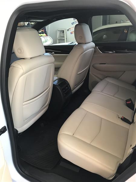 Cadillac XT5 take over a lease Livonia MI