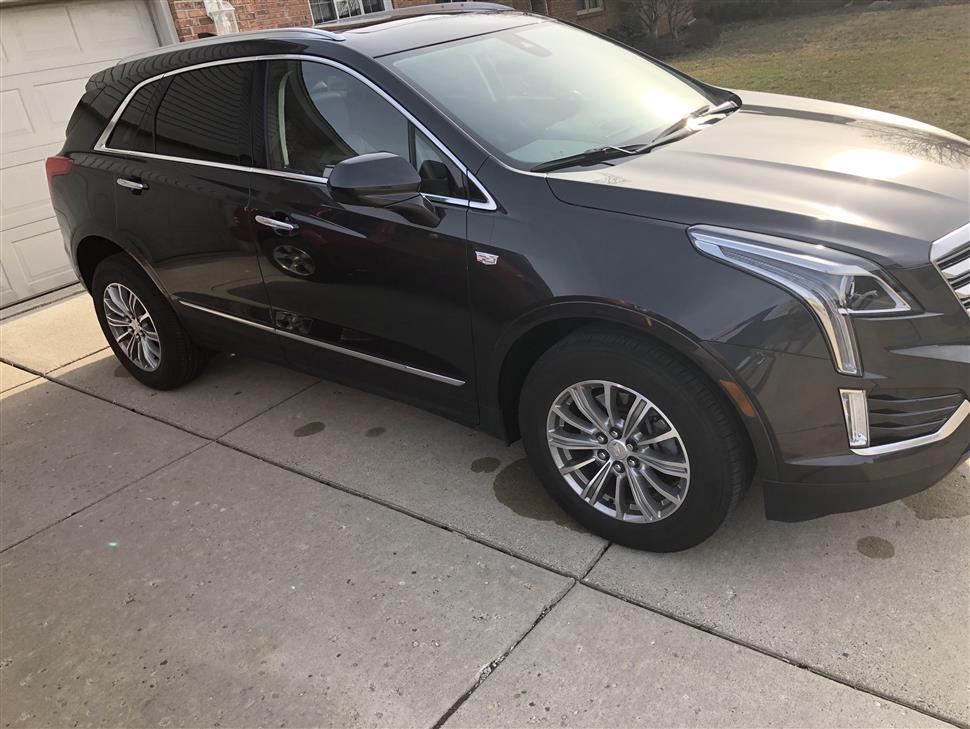 Cadillac XT5 auto lease takeover Fraser MI