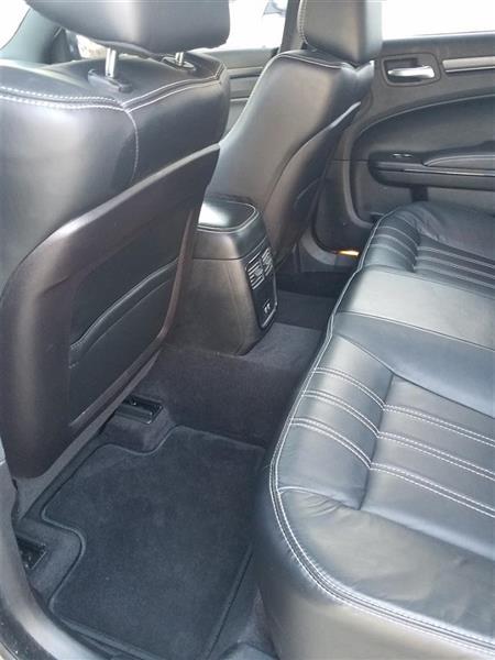 Chrysler Model 300 lease take over Clinton Twnshp MI