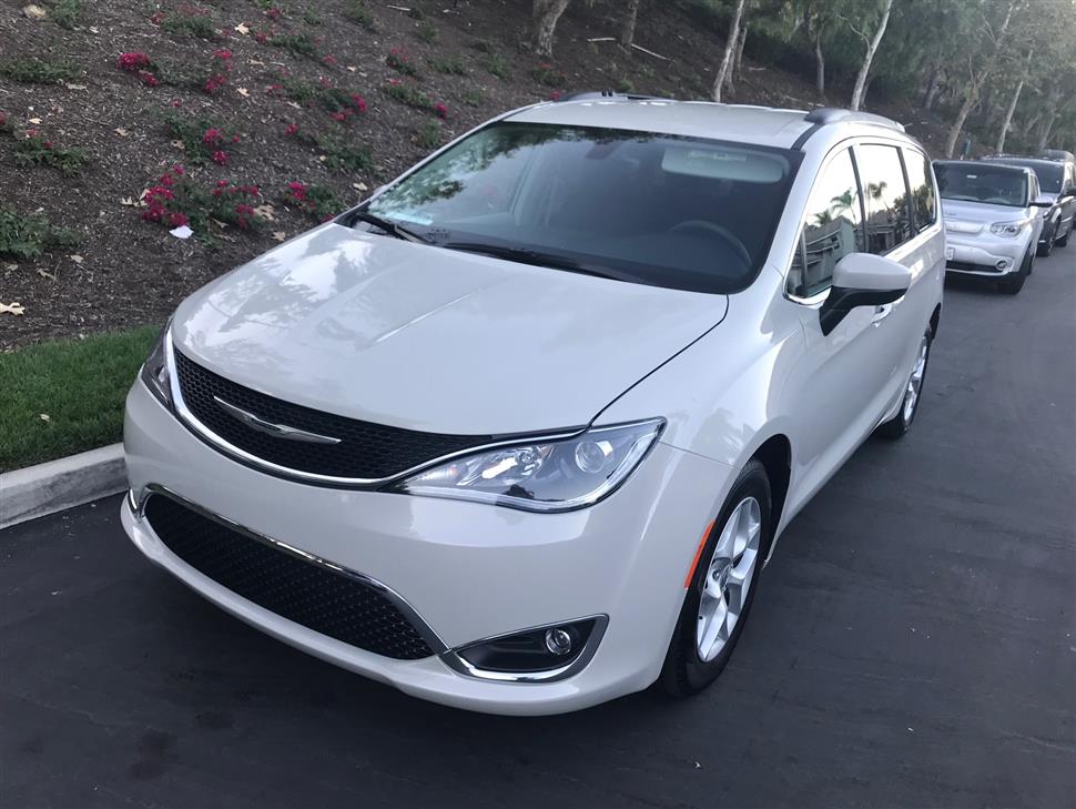 Chrysler Pacifica lease transfer website Aliso Viejo CA