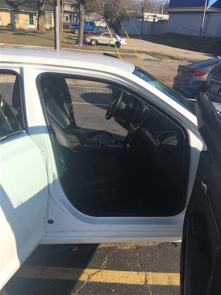 Chrysler Model 300 transfer car lease West Bloomfield MI