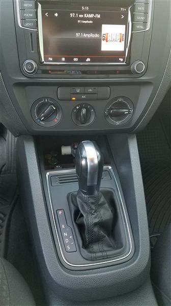 Volkswagen JETTA auto lease swap Riverside  CA