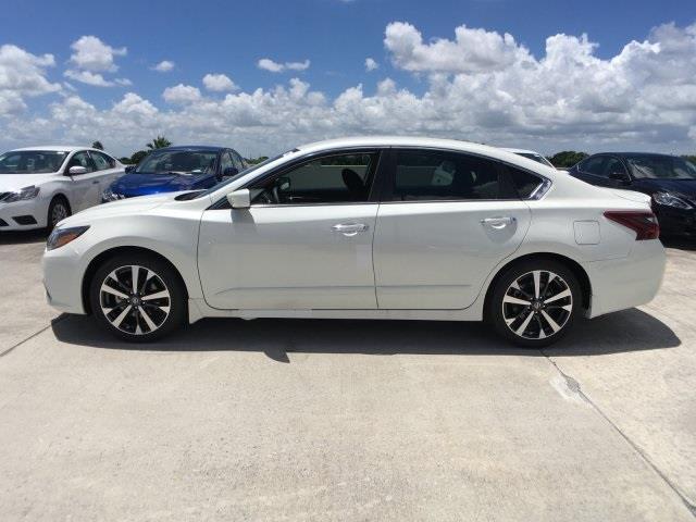 Nissan Altima swap a lease Sunny Isles FL