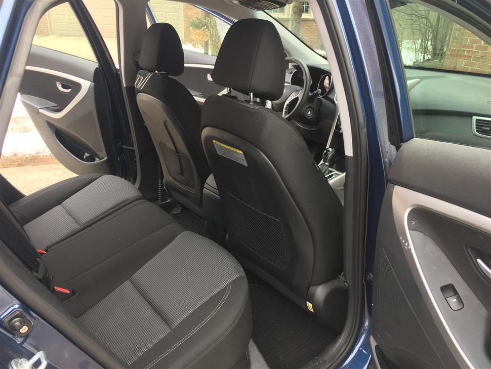 Hyundai Elantra auto lease takeover Rochester Hills MI