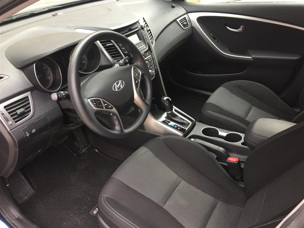 Hyundai Elantra car lease takeover Rochester Hills MI