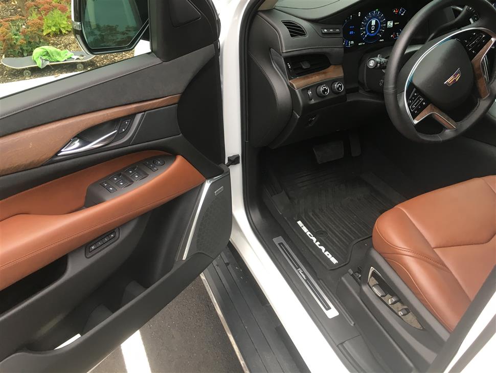 Cadillac Escalade lease swap Huntington NY