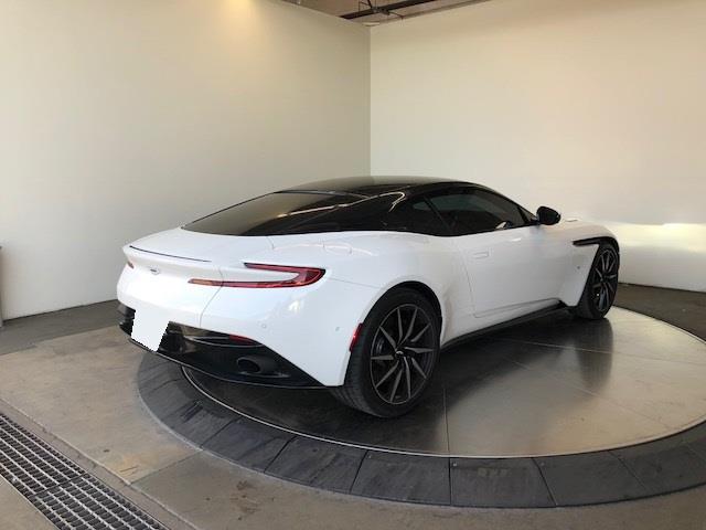 Aston Martin lease transfer cars Studio City CA