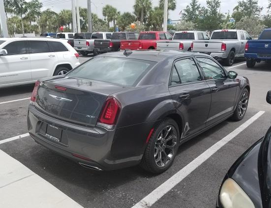 Chrysler Model 300 auto lease take over Hialeah FL