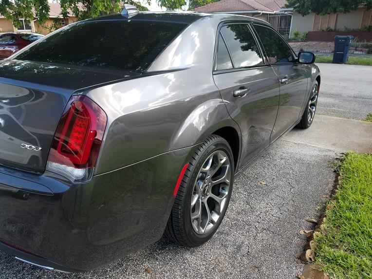 Chrysler Model 300 lease take over Hialeah FL