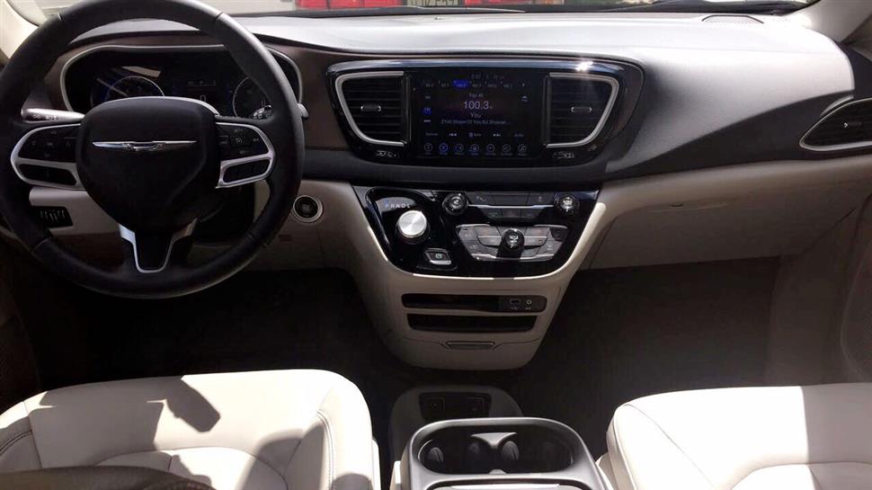 Chrysler Pacifica auto lease swap Lodi NJ