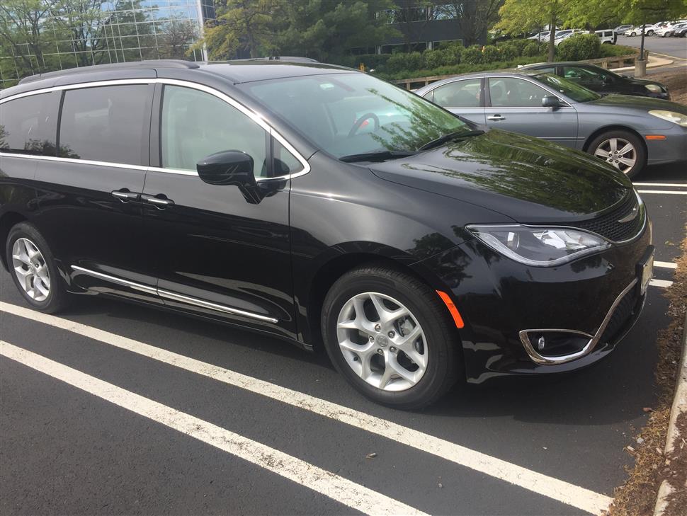 Chrysler Pacifica lease swapping Lodi NJ