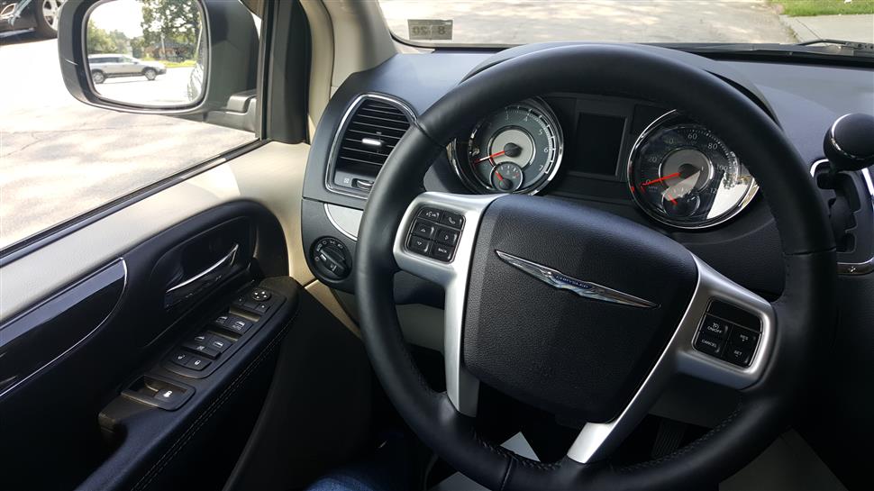 Chrysler Town take over a car lease Buffalo NY