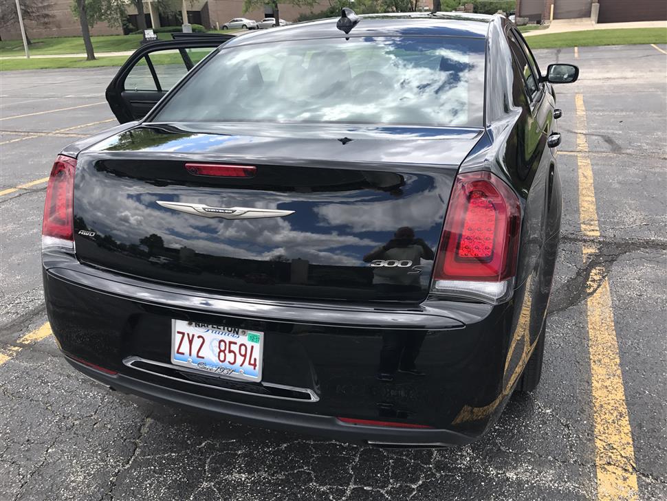 Chrysler Model 300 swap a lease Bensenville IL