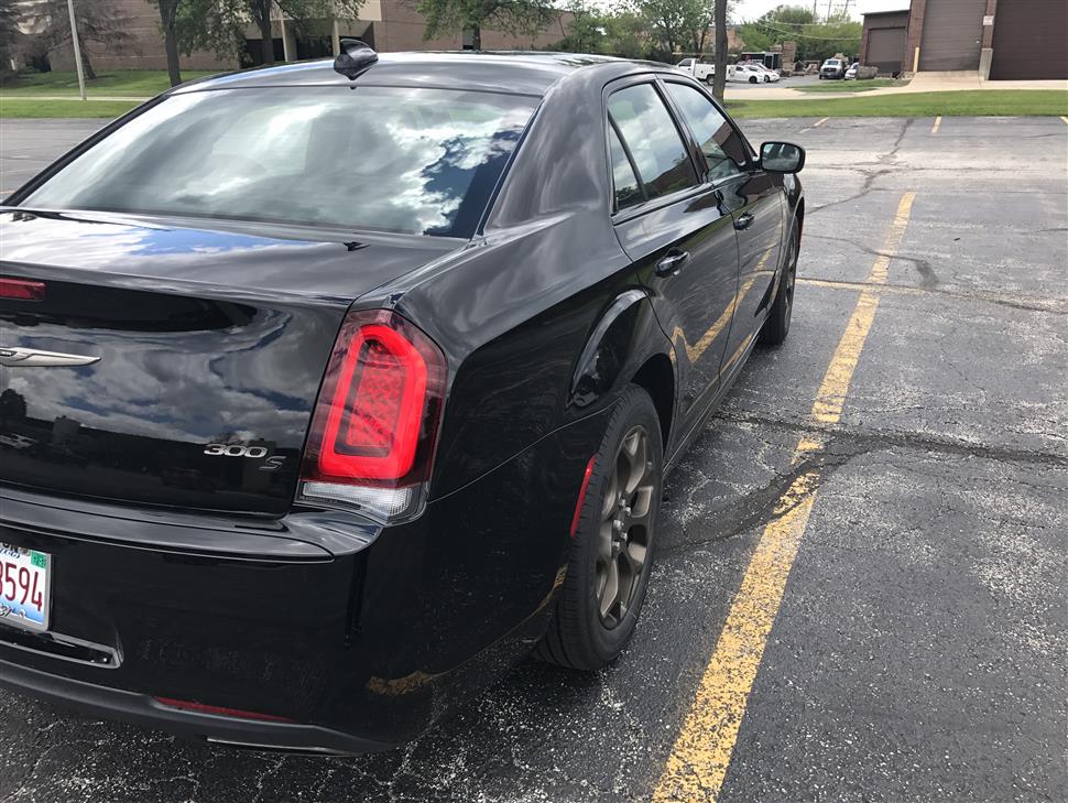 Chrysler Model 300 take over a car lease Bensenville IL