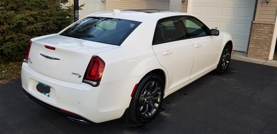 Chrysler Model 300 transfer car lease Champlin MN