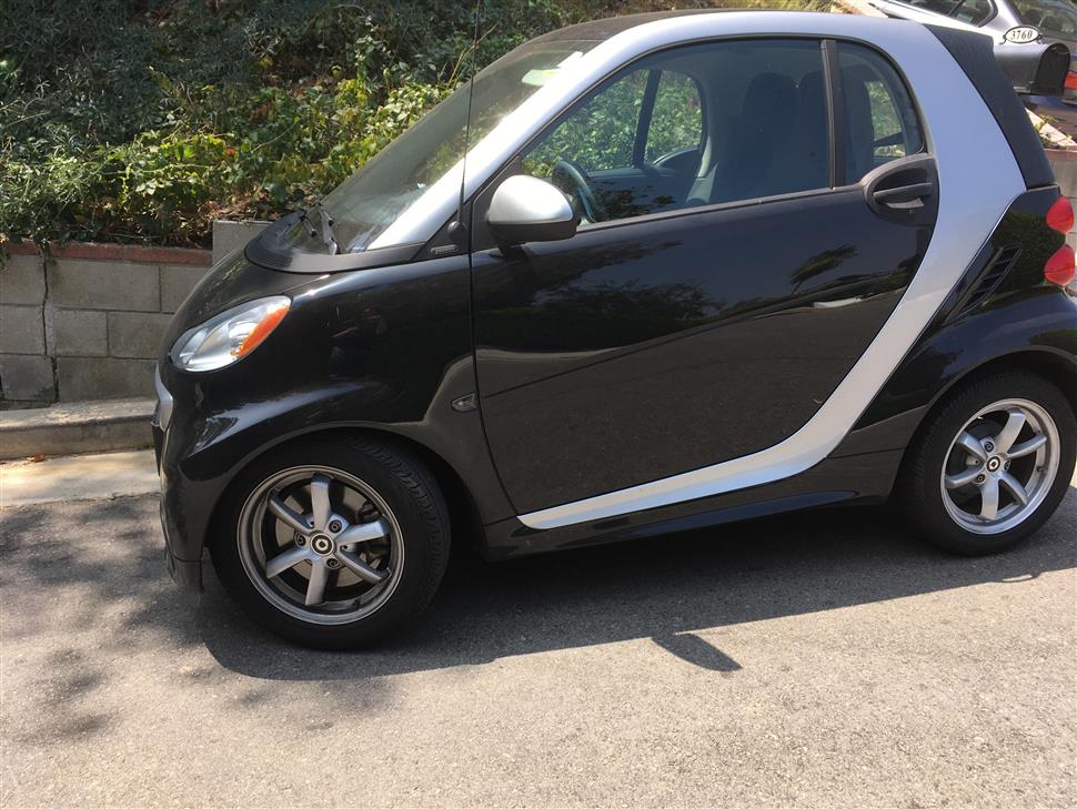 Smart Fortwo lease swapping Tarzana CA