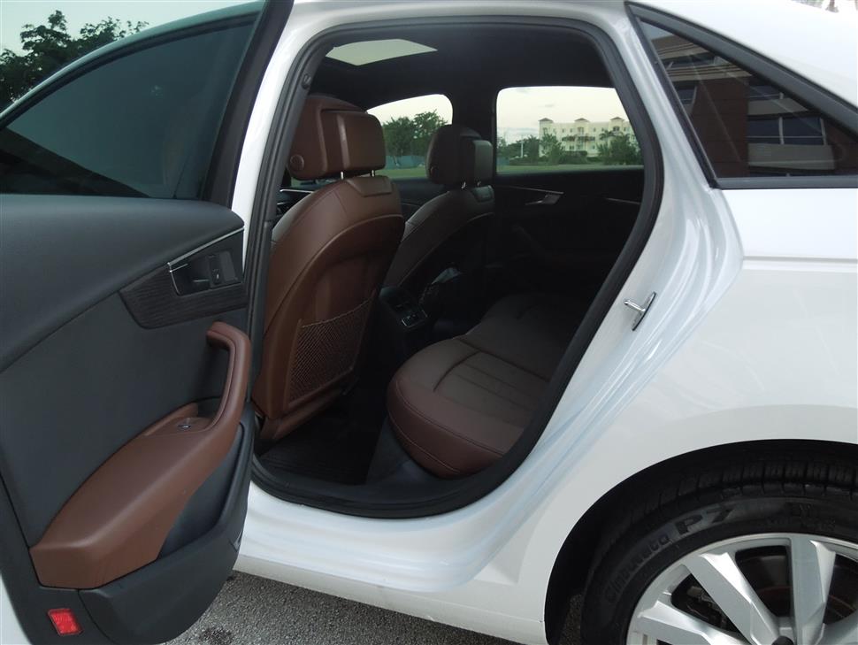 Audi A4 car lease transfer doral  FL