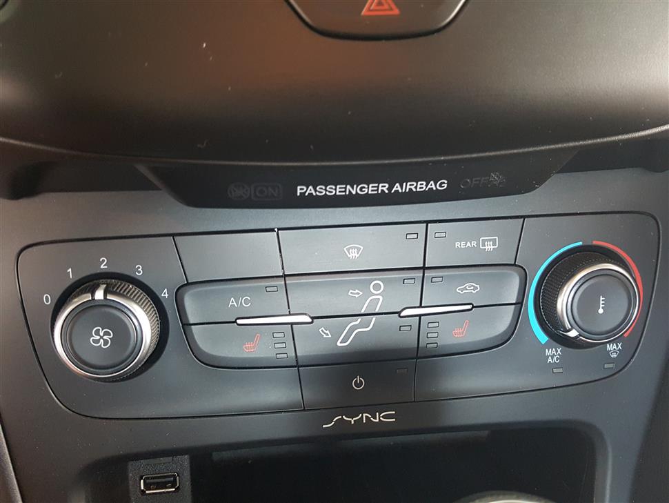 Ford FOCUS lease swap car Cygnet OH