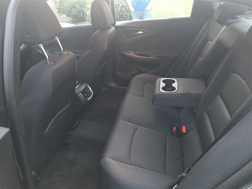 Chevrolet Malibu transfer lease car Grafton OH