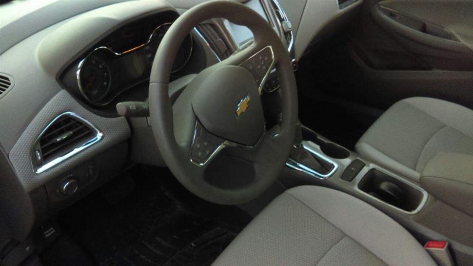 Chevrolet CRUZE vehicle lease transfer Howell MI